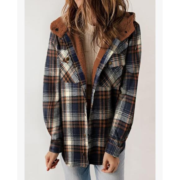 Dokotoo Women’s Plaid Shacket Jacket Small Hooded Button Down Fleece Lined Coat - Picture 1 of 4